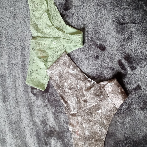 2 Lace Underwear - Picture 2 of 4